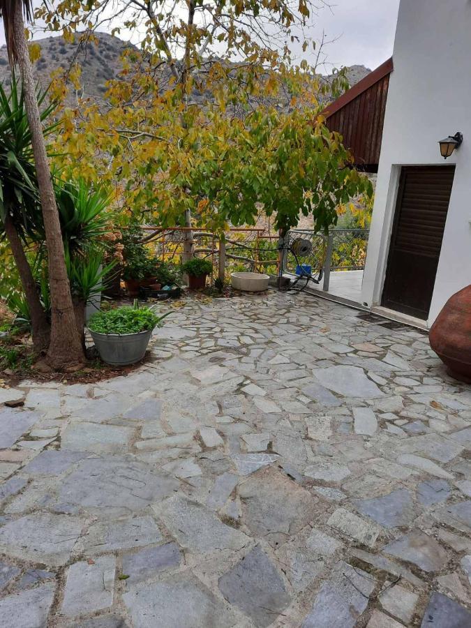 Kampi Double Storey House In The Village Nikosia Exterior foto