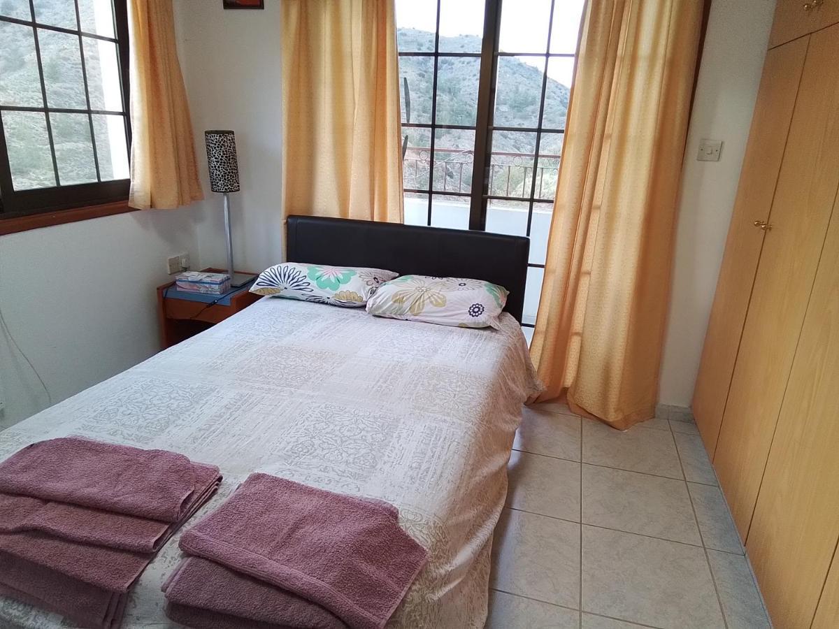 Kampi Double Storey House In The Village Nikosia Exterior foto