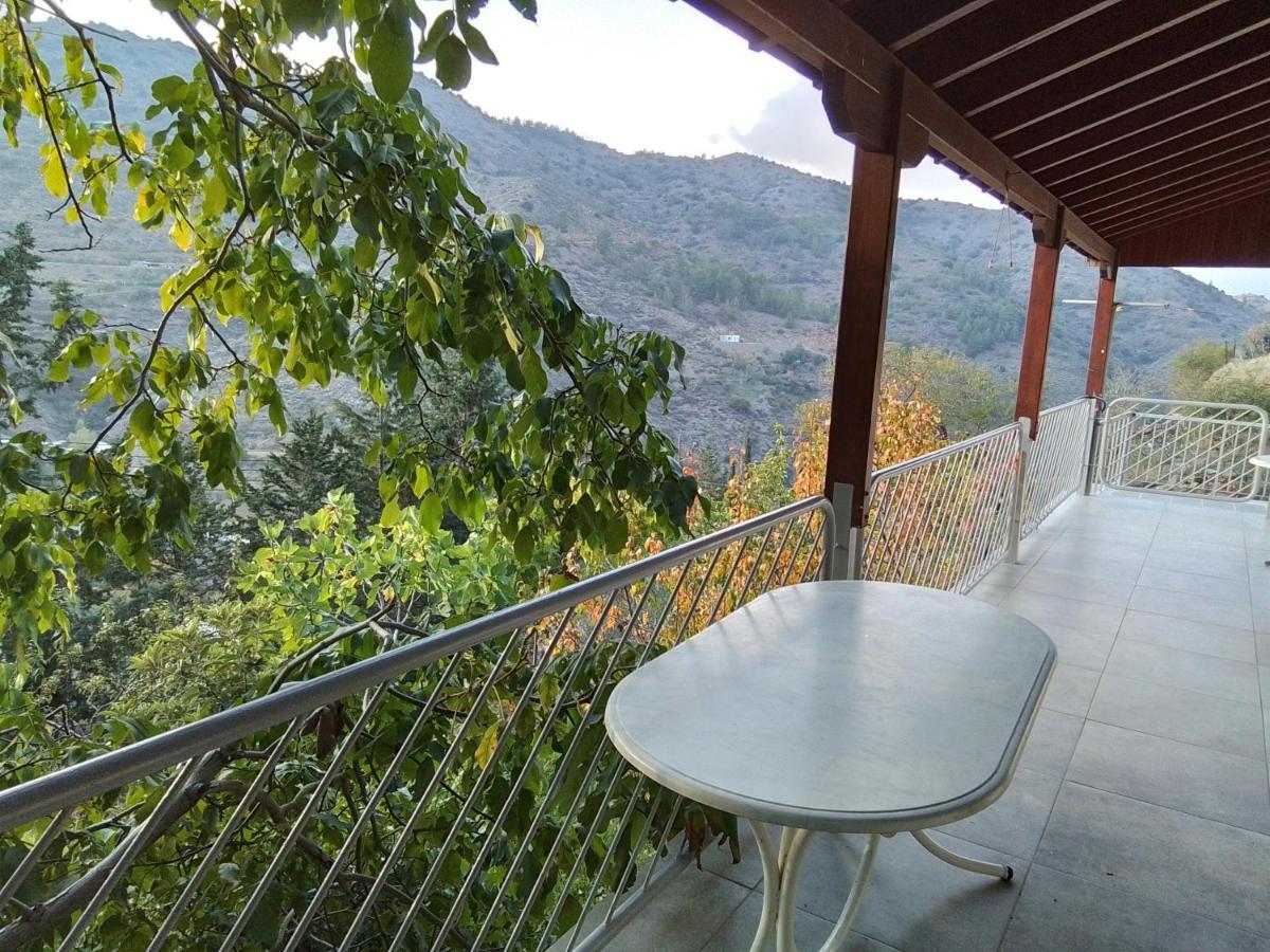Kampi Double Storey House In The Village Nikosia Exterior foto